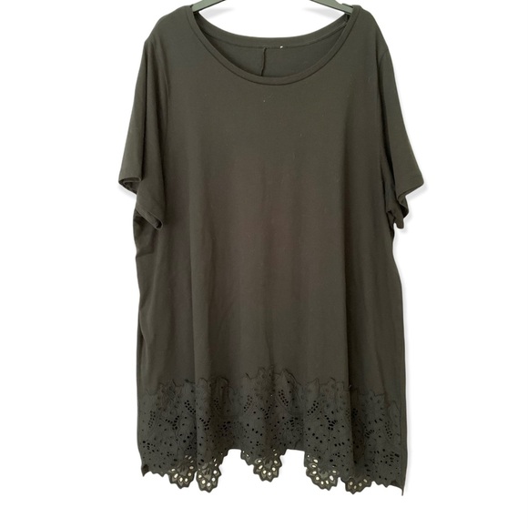 Plus Sized Lace Trim Flowy Tshirt - Picture 1 of 4